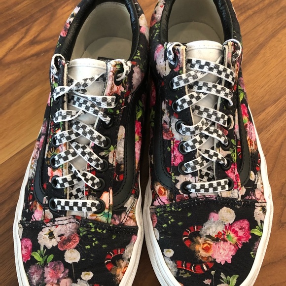 Vans- customs - Picture 6 of 14